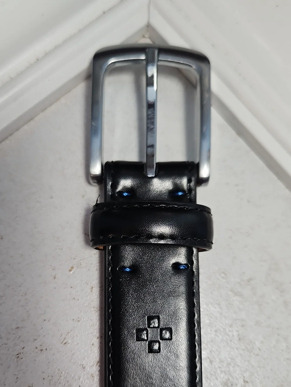 NWOT Vince Camuto Edge Stitched Men's Black Leather Belt with Silver Buckle 34